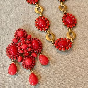 Retired! Stella & Dot Sardinia Statement Necklace